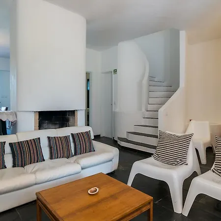 Villa Akivillas Iris *